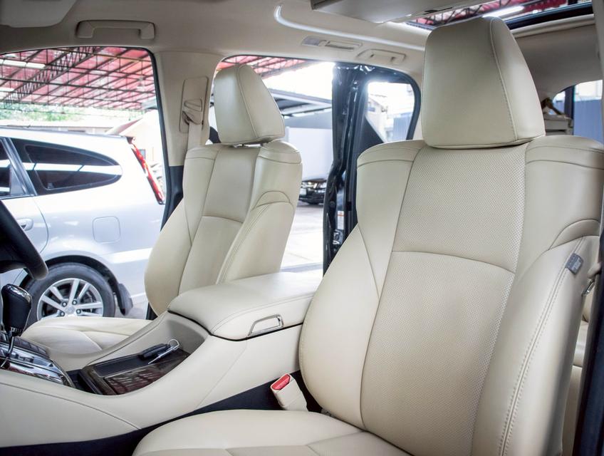 TOYOTA VELLFIRE 2.5 HYBRID X E-FOUR ปี 2021 16