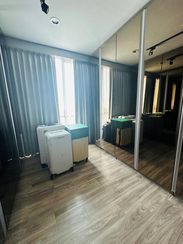 ขาย/ให้เช่า รีโนเวทใหม่ เพนท์เฮ้าส์ ห้องเดียวในโครงการ The Unique 10 ลาดพร้าว 10 เฟอร์ครบพร้อมเข้าอยู่ ใกล้ MRT ลาดพร้าว 11