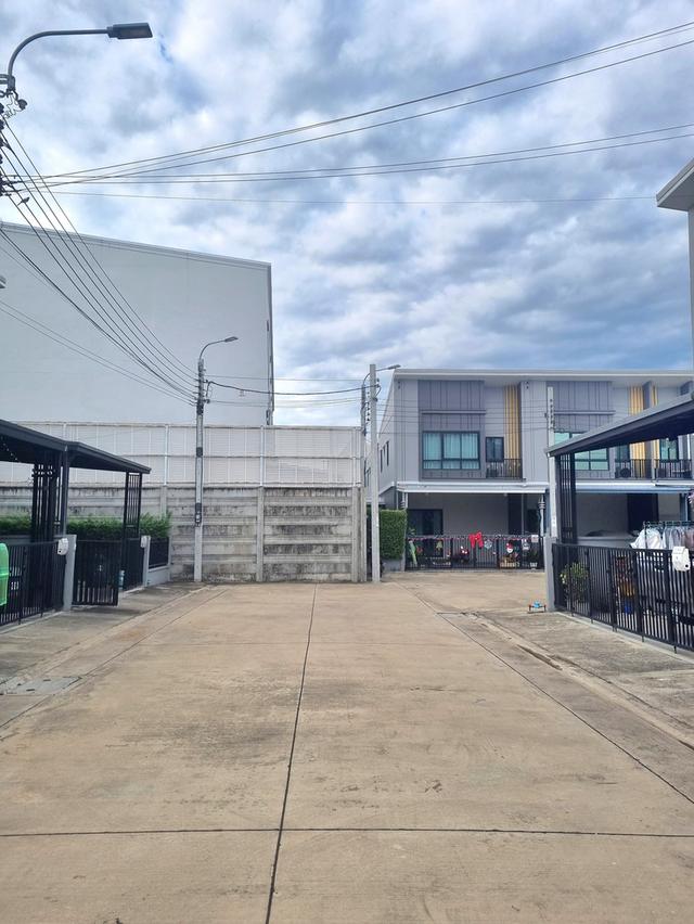 ทาวน์เฮ้าส์ เดอะธามราชพฤกษ์ - สิรินธร 20