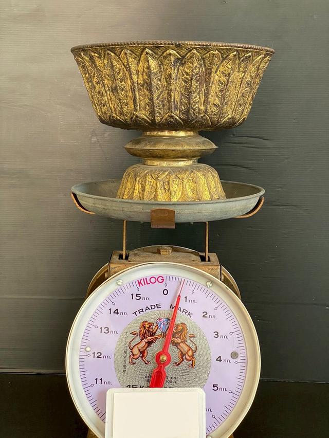 พานเก่าโบราณแท้ งานหนักหน่วงๆมือ