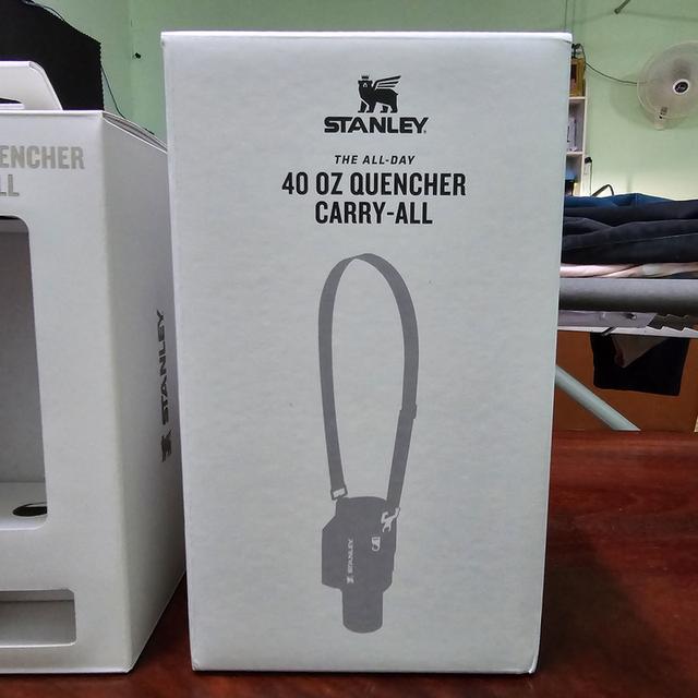 Stanley กระเป๋าใส่แก้วน้ำ รุ่น The All-Day 40oz Quencher Carry (ใหม่แกะกล่อง) 4