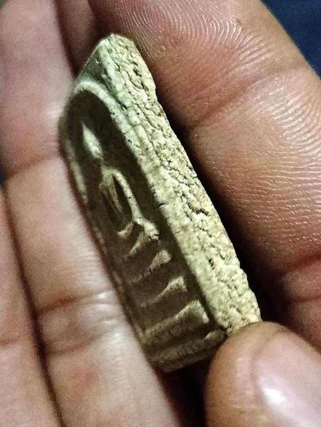 พระสมเด็จวัดระฆังพิมพ์อกกระบอกเล็ก รูปที่ 17