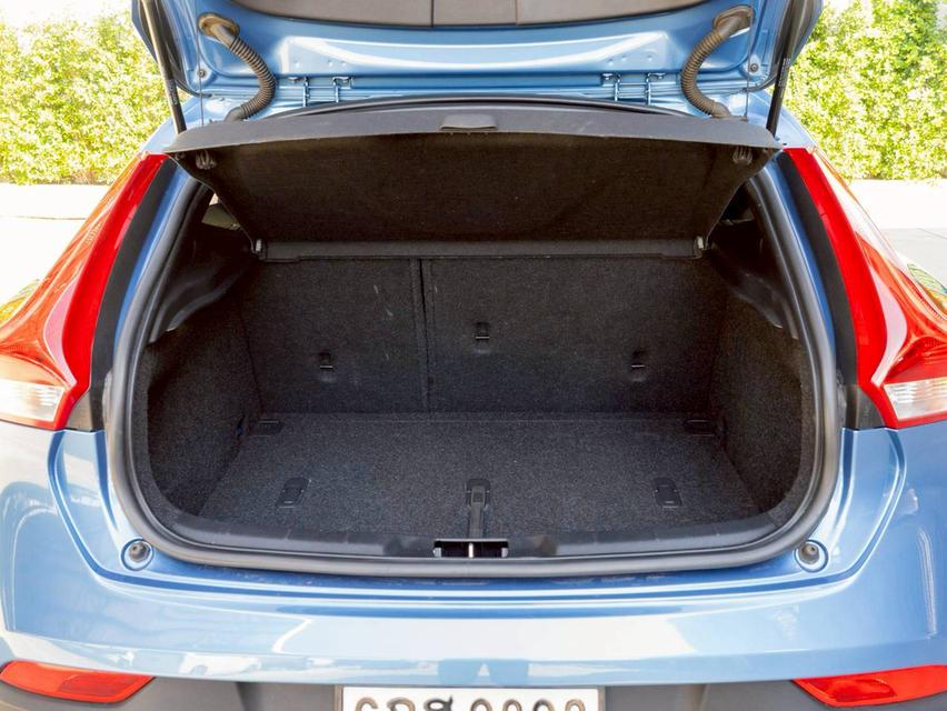 Volvo V40 Cross Country ปี17 รูปที่ 17