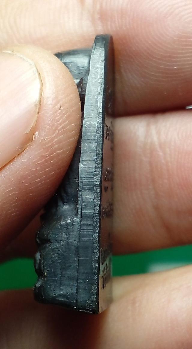 รูปหล่อ หลวงปู่ทวด วัดช้างให้ หลังตัวหนังสือ