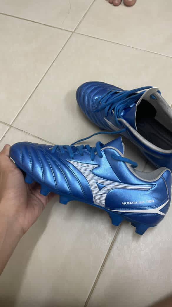 ขายสตั๊ด mizuno Size40.5