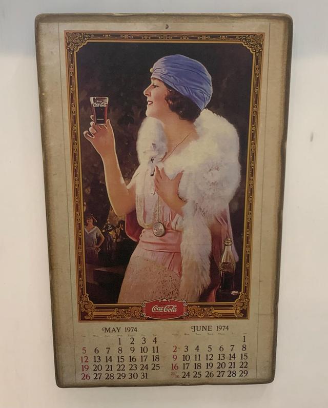 ภาพพิมพ์บนแผ่นไม้ปฏิทินโค๊ก ปี 1974(งานใหม่) 4