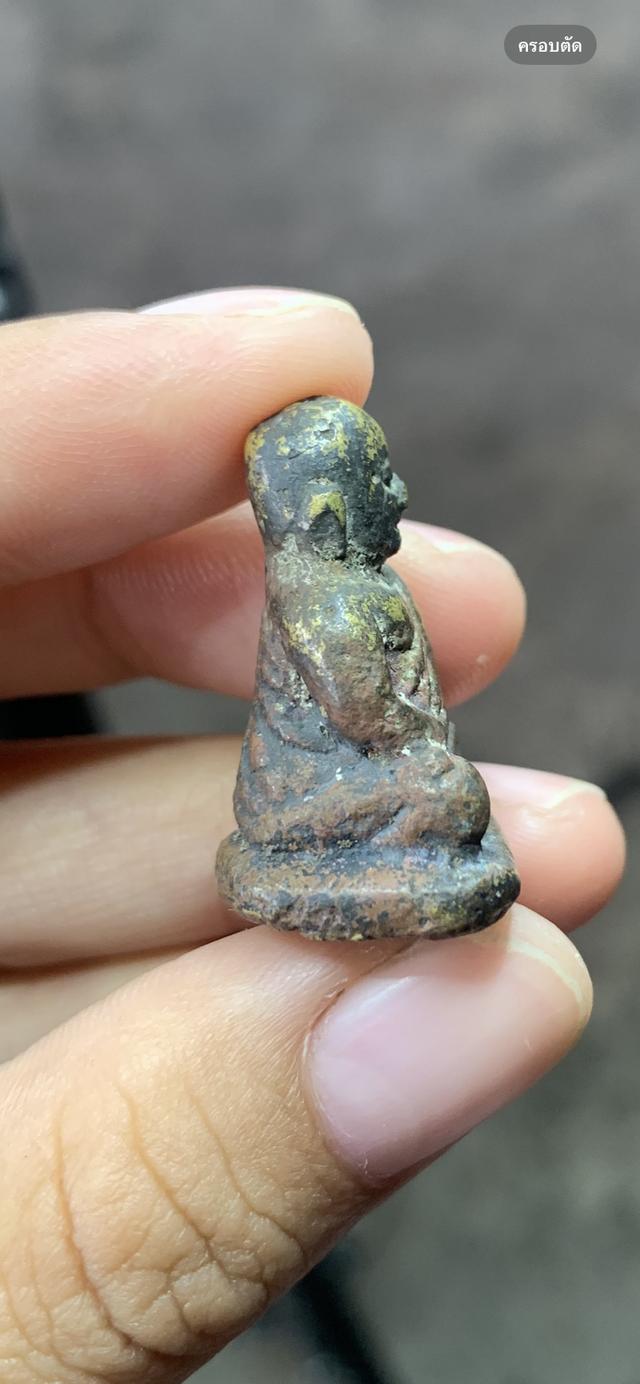 รูปหล่อหลสงพ่อเงิน ไม่รู้พิมพ์ 2