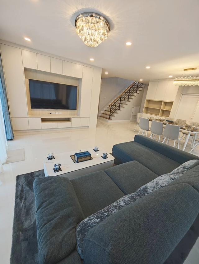 บ้านเช่าใกล้สนามบินดอนเมือง โครงการ Centro วิภาวดี ดอนเมือง 9