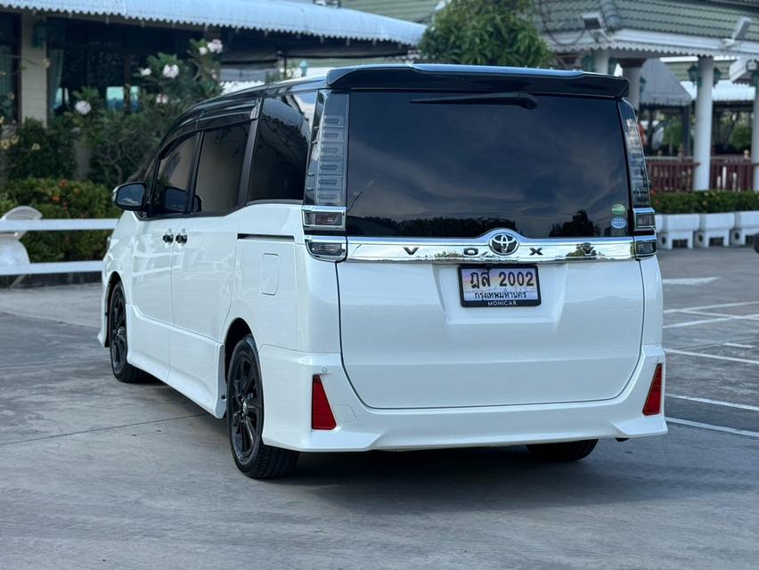 Toyota Voxy zs 2.0 ปี 2019 รูปย่อยที่ 4