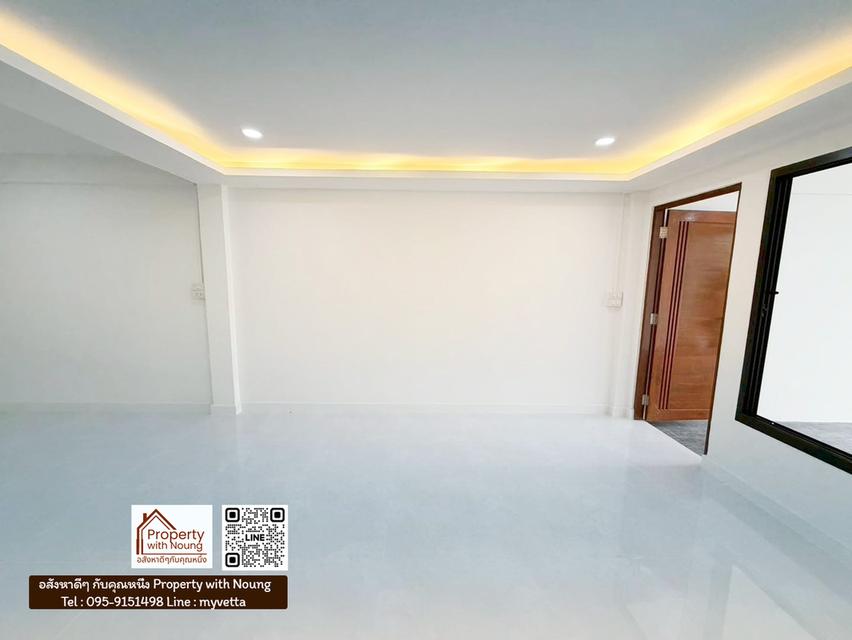 ทาวน์เฮาส์ลาดปลาเค้า 2 ชั้น แถมฟรี แอร์ 2 เครื่อง ซอยเสนานิคม1 ถนนเสนานิคม1 ซ.38 ลาดปลาเค้า รีโนเวทใหม่พร้อมอยู่ มีปั๊มน้ำ 10