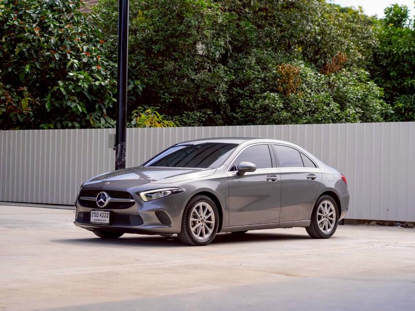 ดาวน์ 0% Mercedes Benz A200 Progressive ปี จด 2022