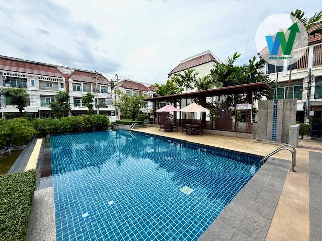 ขายบ้านใกล้รถไฟฟ้า MRT บ้านกลางเมือง เออร์บาเนี่ยน ศรีนครินทร์ 46/1 หลังมุม พื้นที่กว้าง ทำเลดี ติดถนนใหญ่ เดินทางสะดวก 9