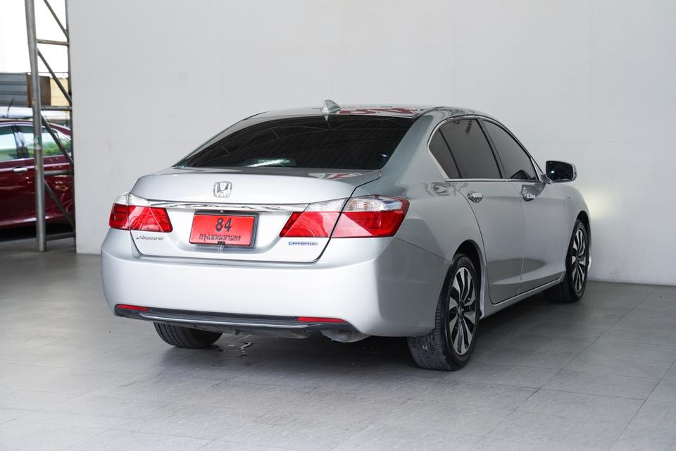 HONDA ACCORD HYBRID 2.0 AT ปี 2015 สีเทา 2