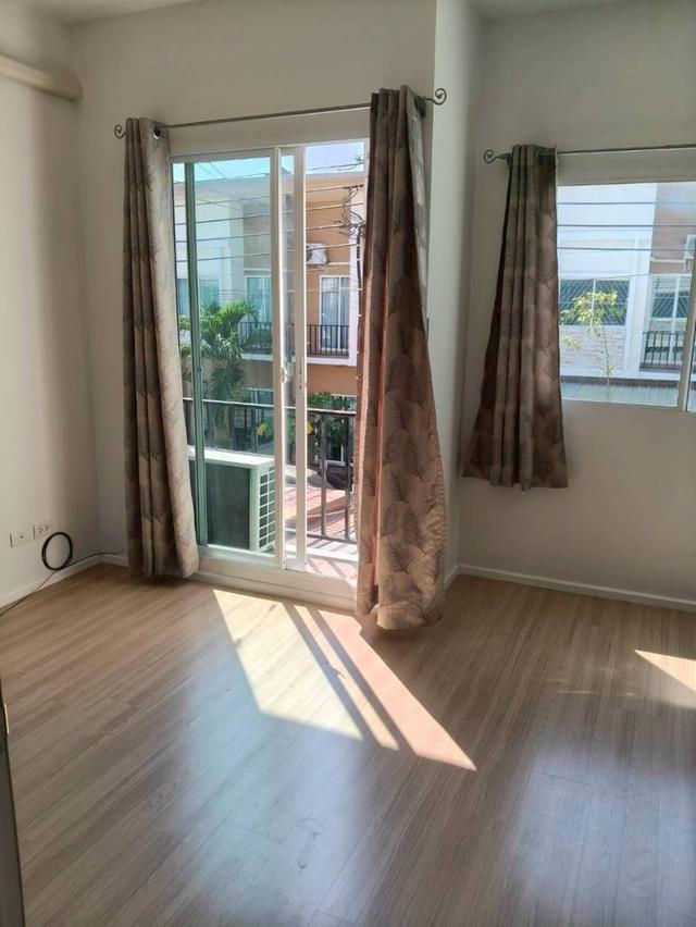 ทาวน์โฮม 2 ชั้น พลีโน่ ราชพฤกษ์-พระราม 5 พร้อมอยู่ 6