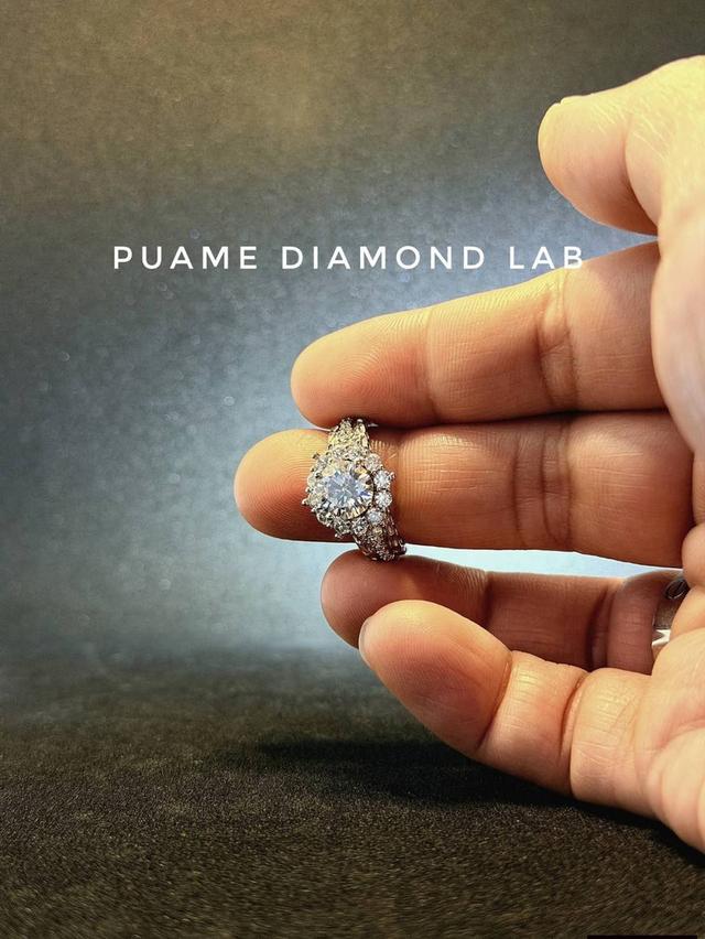 แหวนเพชรแท้ ร้านเราก็สามารถขึ้นตัวเรือนสั่งทำได้ราคามิตรภาพ พร้อมใบรับประกันสินค้าที่ปุอามี่ Diamond Lab Rama2 (095-8894732)