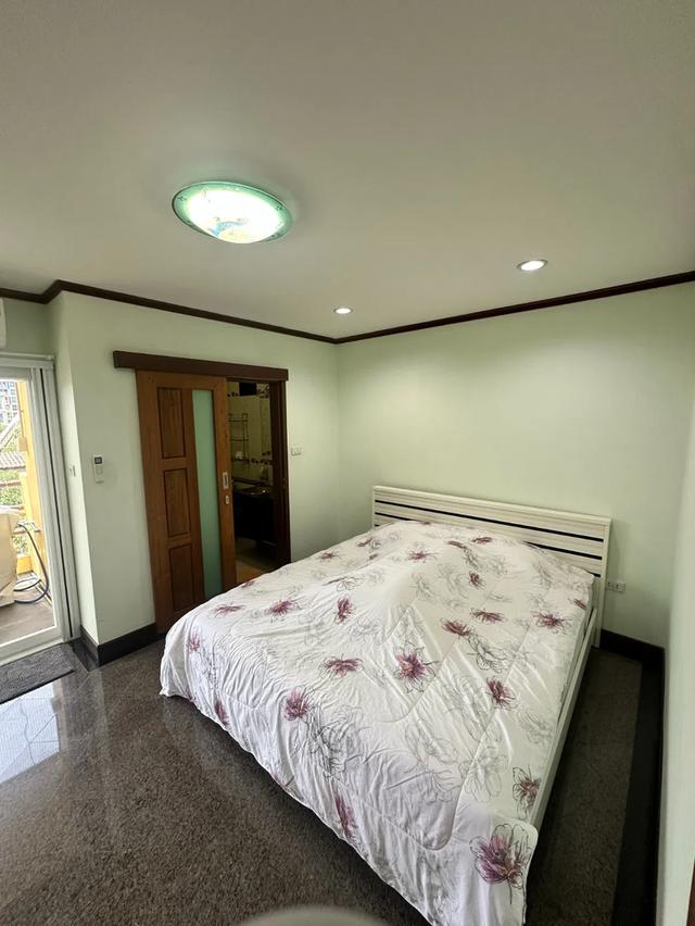 คอนโด เดอะ ลิฟวิ่ง ทาวเวอร์ สุขุมวิท 64/1 พระโขนง กรุงเทพมหานคร 3