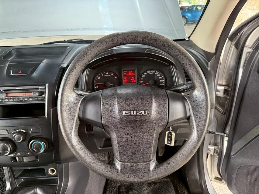 Isuzu Dmax SpaceCab 2.5  MT ปี 2013 กระบะแคป รถสวย พร้อมใช้งาน 12