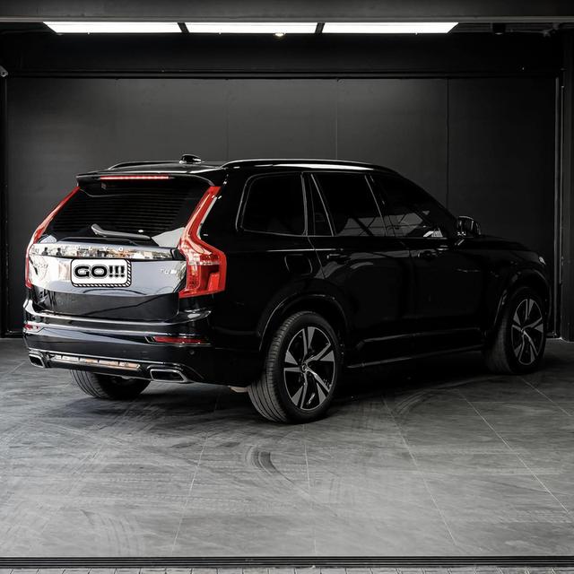 XC90 T8 Plug-in Hybrid R-Design 3