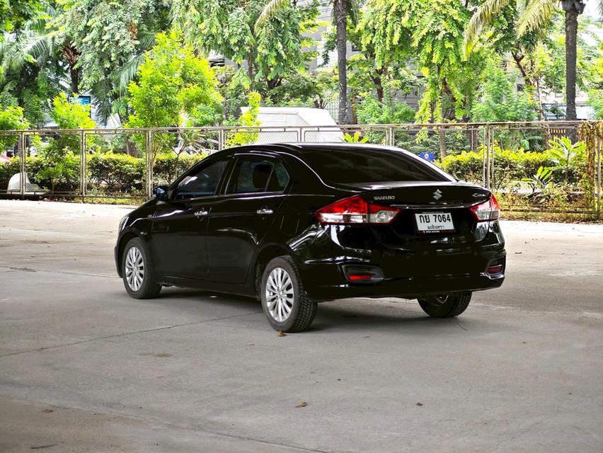 ขายรถ Suzuki Ciaz 1.25GLX ปี 2017 สีดำ เกียร์ออโต้ 6