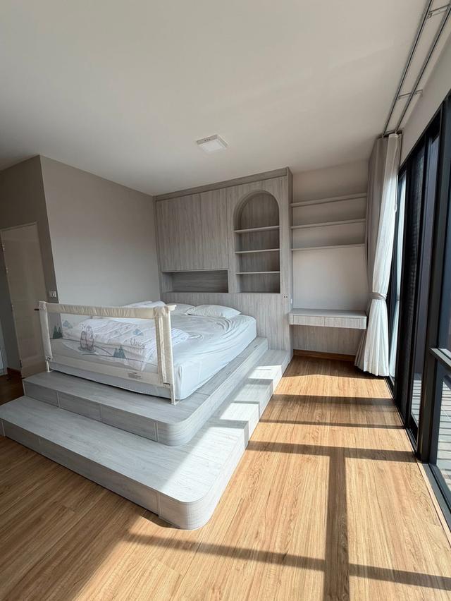 ขายทาวน์โฮมสามชั้น โครงการหมู่บ้านกลางเมืองสุขุมวิทอ่อนนุช 13