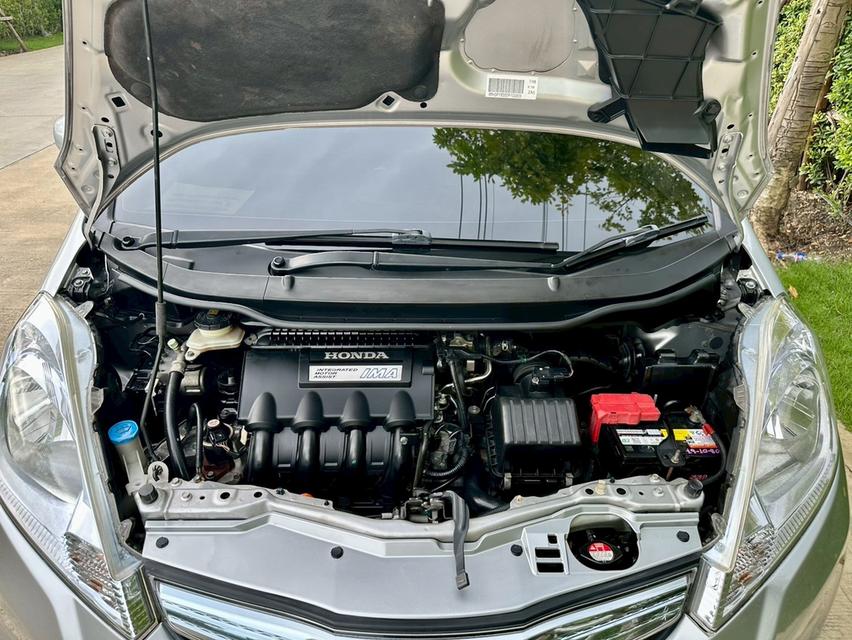 Honda Jazz Hybrid สุดยอดรถประหยัดน้ำมัน เฉลี่ย 20 กิโลลิตร สีเทา ปี 2014 8