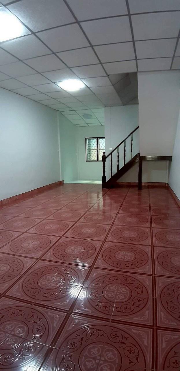 ขายบ้าน 2 ชั้น หมู่บ้านบัวทอง ใกล้โรงเรียนกสิณธรเซนต์ปีเตอร์ บางบัวทอง นนทบุรี 5
