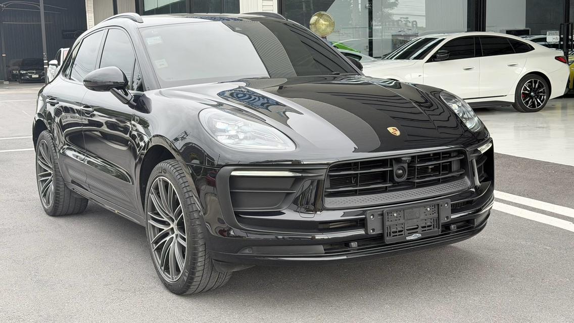 Porsche Macan 2024 สีดำ Milage 12,XXX KM. ออฟชั่นล้นที่สุด สภาพเหมือนใหม่ทุกประการ รูปที่ 2