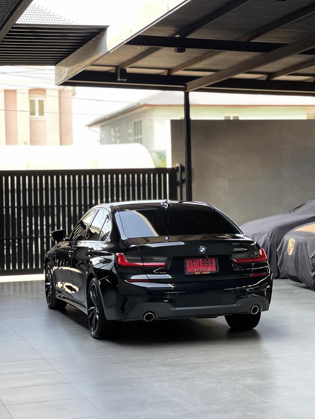 BMW 330e M Sport 2021 13