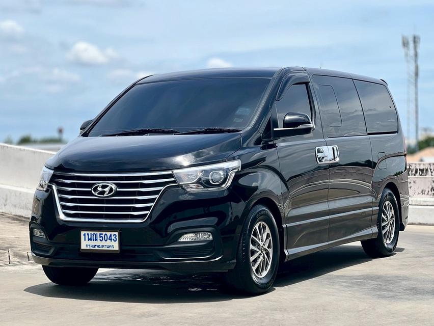 HYUNDAI H-1 2.5 Elite ปี 2018 เครื่องดีเชล