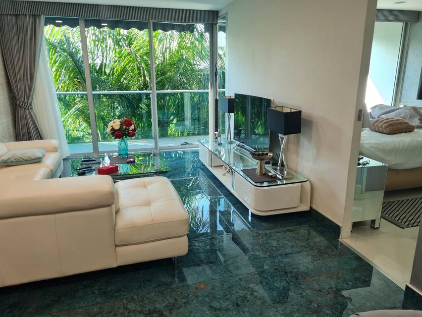 Laguna Heights Condominium 12