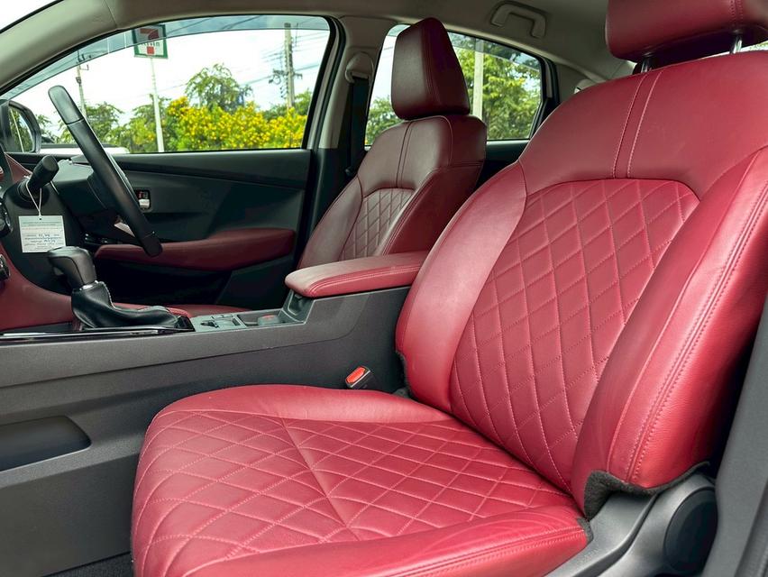TOYOTA ATIV Sedan Premium Luxury 2022  13