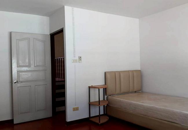 ขายทาวน์เฮ้าส์ หมู่บ้านศิรินเทพ 9 ซอยราษฎร์พัฒนา 14 เขตสะพานสูง กรุงเทพมหานคร 8