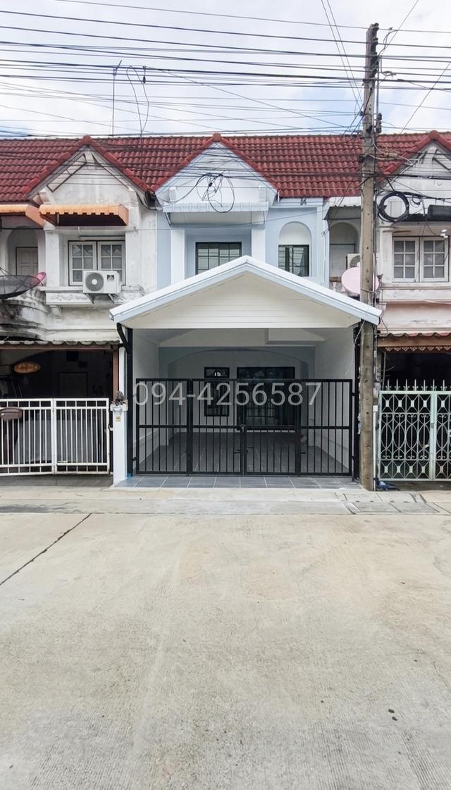 หมู่บ้าน ใกล้รถไฟฟ้าราคาไม่ถึง2ล้าน 1