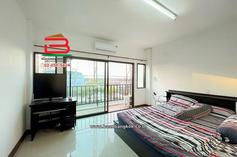 บ้านเดี่ยว เนื้อที่ 119.8 ตร.ว. หมู่บ้านผกามาศ (ปรีดีพนมยงค์ 14) ถนนสุขุมวิท แขวงประเวศ เขตประเวศ 11