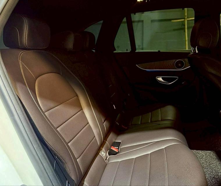 Mercedes Benz Glc250d 4 Matic(W253) ปี 2017 11