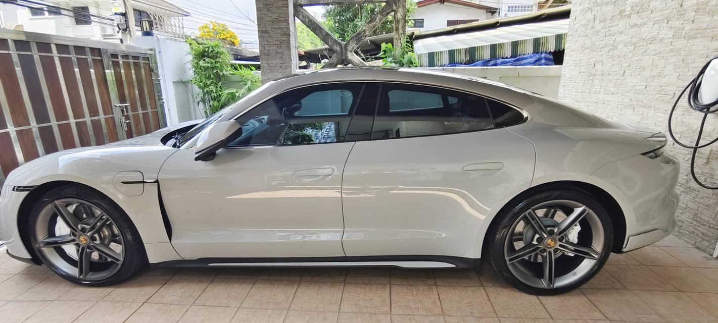 😎PORSCHE TAYCAN 4S วิ่ง 20,xxx km ปี 2020 Full Option‼️😎 #รถบ้านขายเอง 12