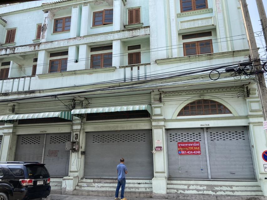 ตึกแถว/อาคารพาณิชย์/โฮมออฟฟิศ 6