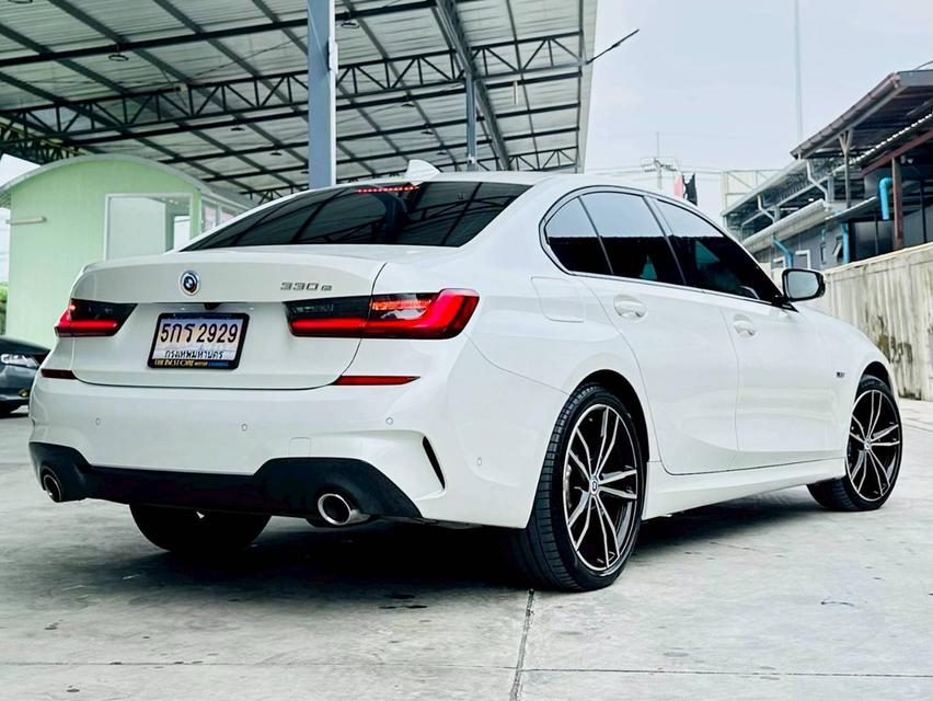 2023 BMW 330e M Sport Plug-in Hybrid โฉม G20 รถใหม่ ราคาสุดคุ้ม