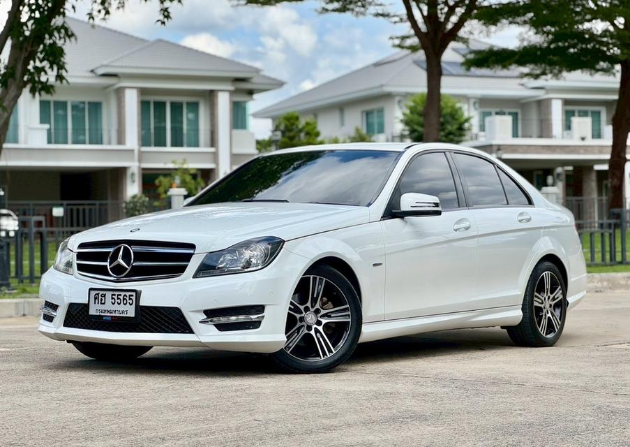 รหัสรถ AVA5565  🌈 Mercedes Benz C200 Edition C Sport AMG W204 รุ่นพิเศษ (หายาก) ตัวสุดท้าย ปี 2014