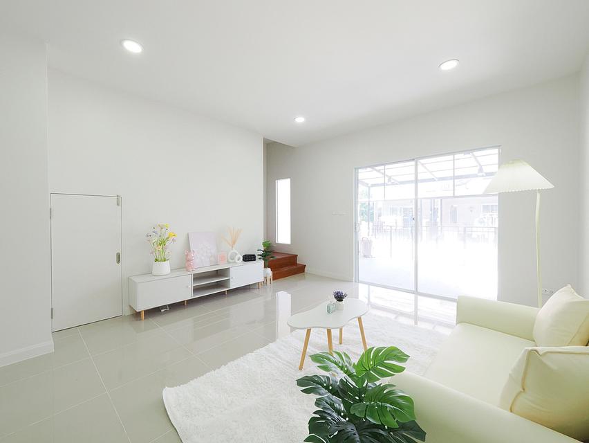 ขายทาวน์เฮ้าส์ 2 ชั้น ม.โมดิวิลล่า 18.8 ตร.ว. 4นอน 2น้ำ [รังสิต-คลอง7] ขาย 1.78ล้าน 4