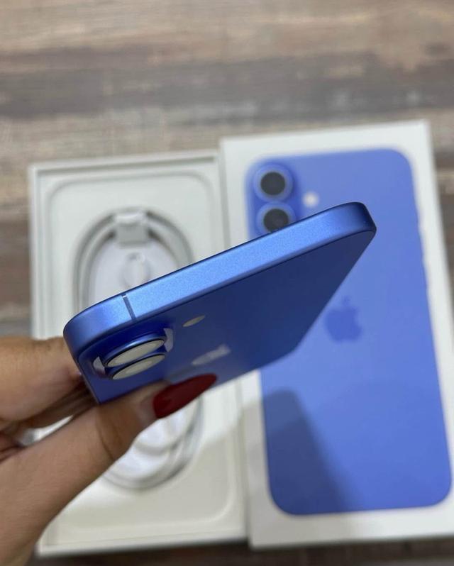 iPhone 16 Plus สีน้ำเงิน มือสอง 4