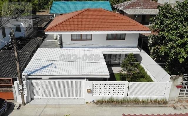 สุดคุ้ม รีโนเวทให้ ตกแต่งพร้อมเข้าอยู่ สถานีรถไฟฟ้าหน้าหมู่บ้าน ลาดพร้าว 115 ขาย 12 ล้าน ลาดพร้าว กรุงเทพมหานคร 8