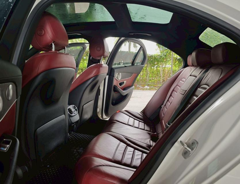 Mercedes Benz C350e W205 AMG Dynamic ปี 2016 รูปที่ 13