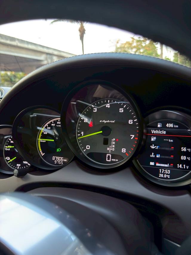 Porsche Cayenne s e-hybrid รูปที่ 9