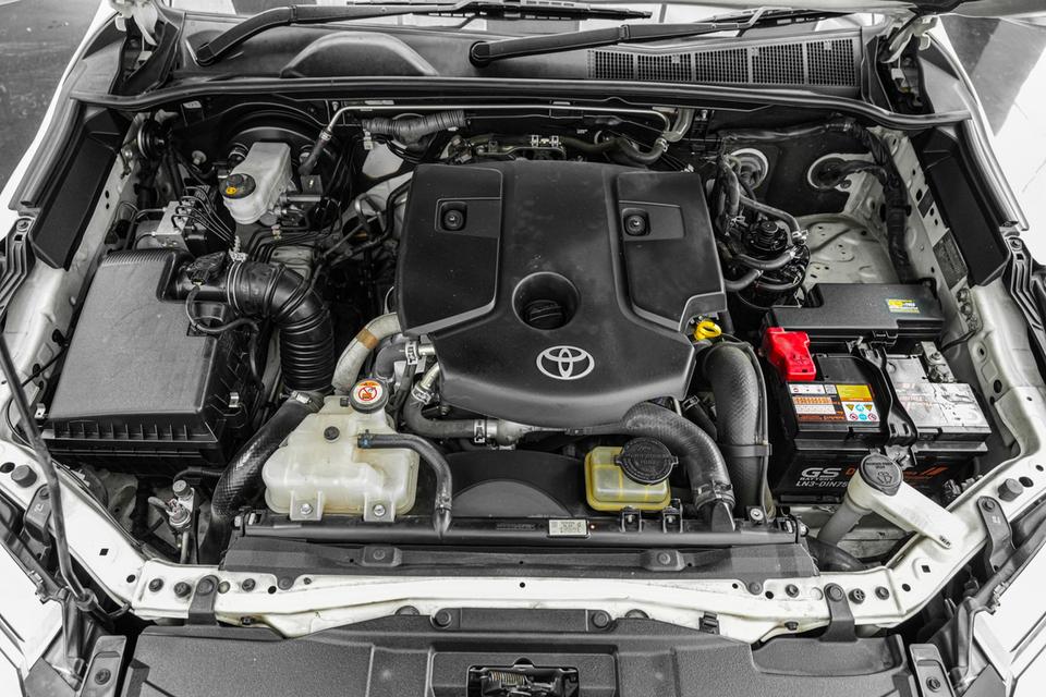 2020 TOYOTA FORTUNER 2.4 V 2WD SUV สีขาว เลขไมล์ 118221 กม. 20