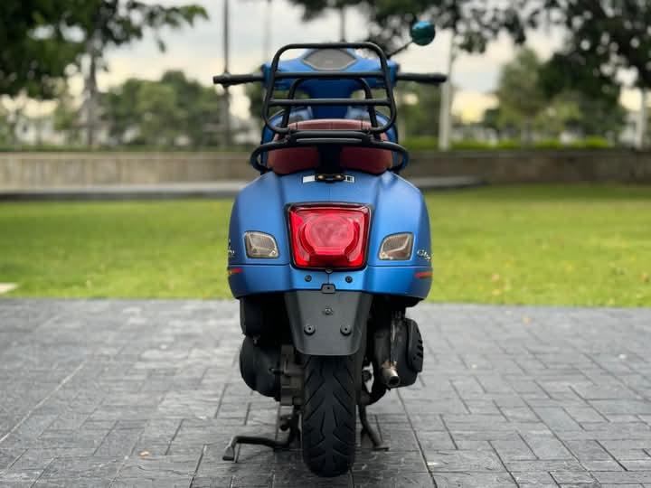 ปล่อยขายด่วน Vespa GTS 4