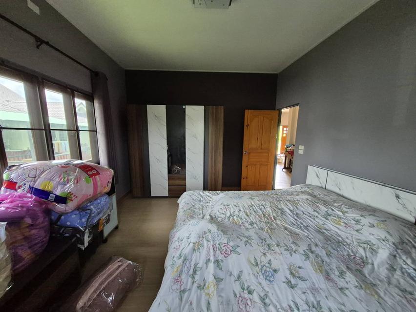 บ้านเดี่ยว 2 หลัง พร้อมที่ดิน 11