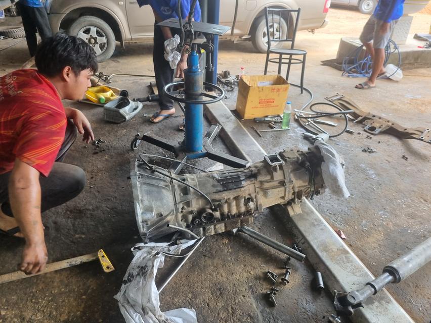 เกียร์ 4wd surf auto