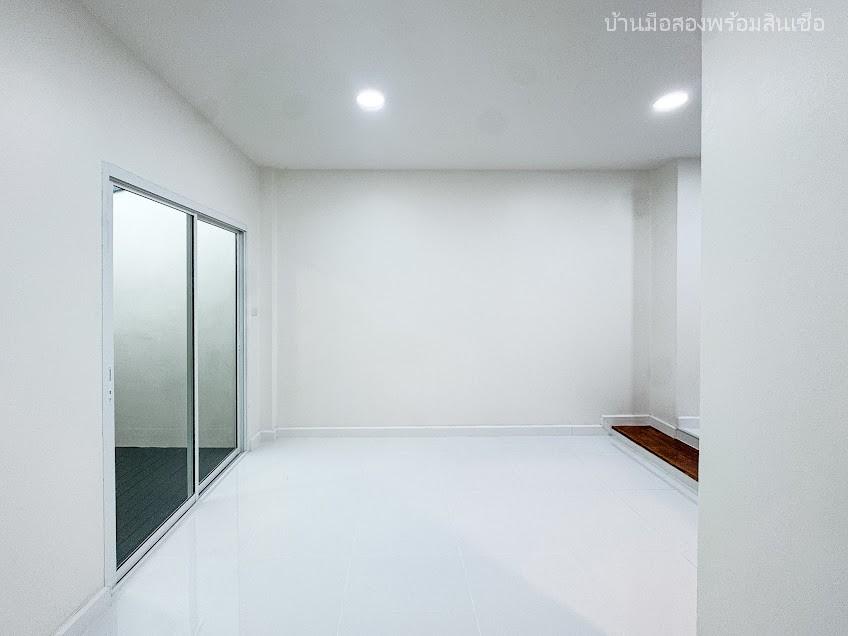 หมู่บ้าน 84 แมนชั่น ประดิษฐ์มนูธรรม 3 10