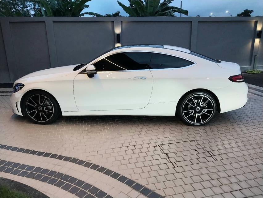 Mercedes-Benz C200 Coupe AMG FaceLift  2023 6